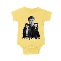 Monochrome Multi-Pose Hary-Styls T-Shirt for Classic Style Fans Unisex Baby Jersey