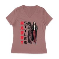 Vertical Text Red-Black Hary-Styls T-Shirt with Stylish Pose Women Jersey V-Neck