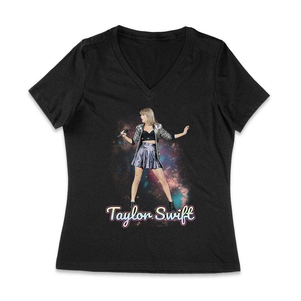 Tls-02_Wvn-Black.jpg Taylor-Swift Spotlight Performance On Stage Graphic Tee Women Jersey V-Neck – Viva Party